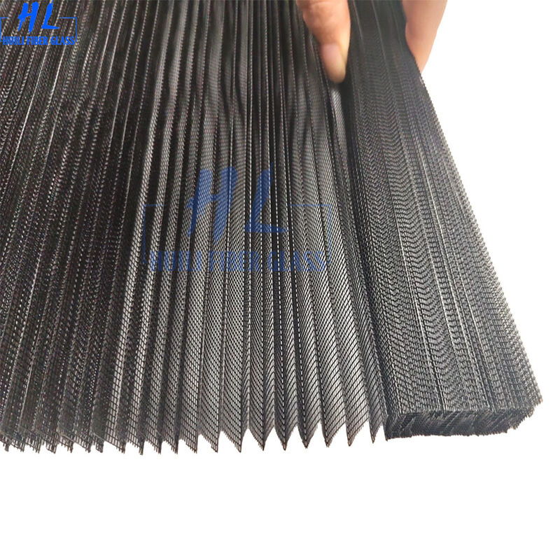 Màn xếp ly--Nhà cung cấp Khổ 3m Lưới chống côn trùng dễ lau chùi, làm từ 100% chất liệu polyester, thích hợp cho cửa ra vào trong nhà