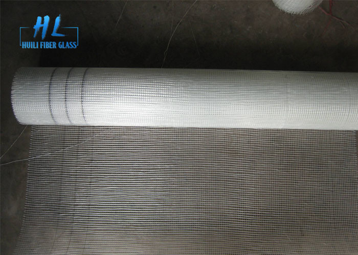 Tấm lưới sợi thủy tinh 5 * 5mm 145g / M2 với keo cao su tốt với độ ổn định tốt