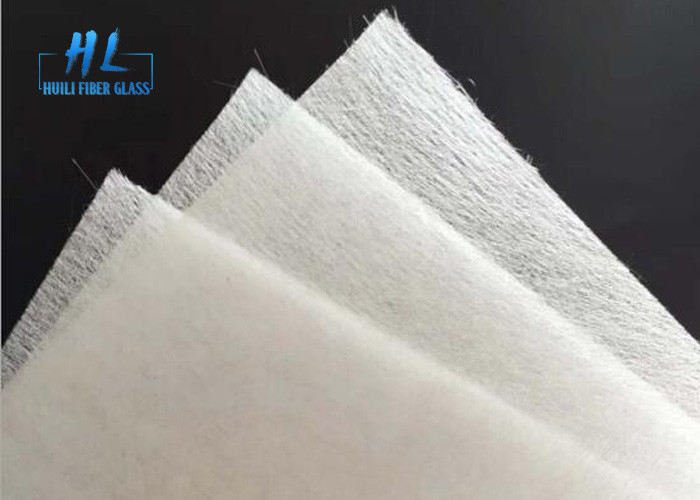 Màu trắng E thủy tinh sợi thủy tinh đúc sợi Mat Core Combo loại Khả năng chống axit tuyệt vời