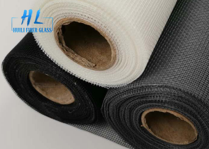 Màu đen chống cháy 18 * 16 Lưới chống muỗi cho thị trường Ý