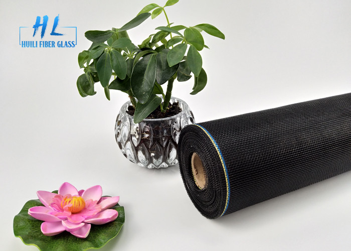 Màn hình cửa sổ mịn 17 * 14 lưới 110G màu đen với lớp phủ PVC