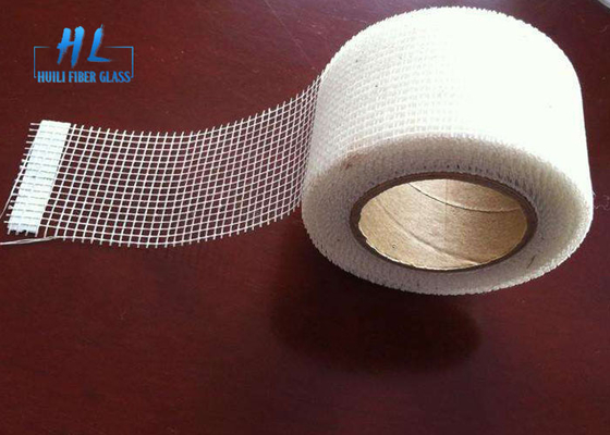 Dây dán tự dán sợi thủy tinh lưới băng để sửa chữa vết nứt tường Sức mạnh chống kiềm